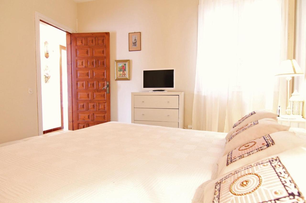Chocolat: A 1 Minuto De La Playa Apartamento Sitges Exterior foto